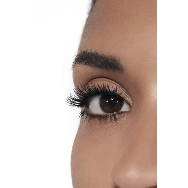 Extreme Volume Mascara. 3d-Printed Brush