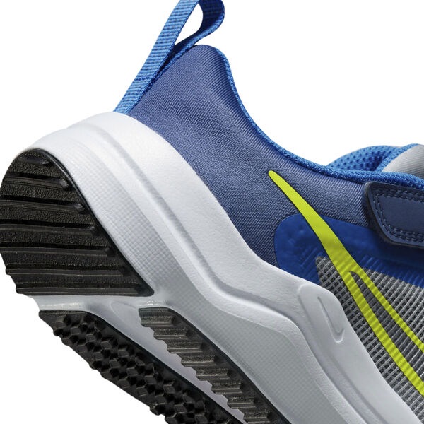 Downshifter 12 sneakers