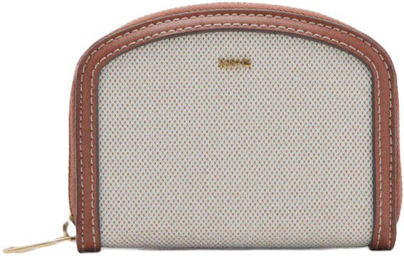 Medium texture wallet