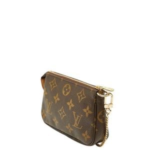 Louis Vuitton Pochette Accessoires