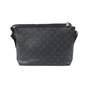 Louis Vuitton Messenger