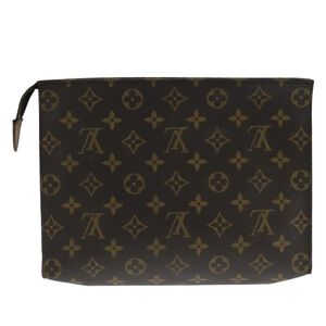 Louis Vuitton Poche Toilette