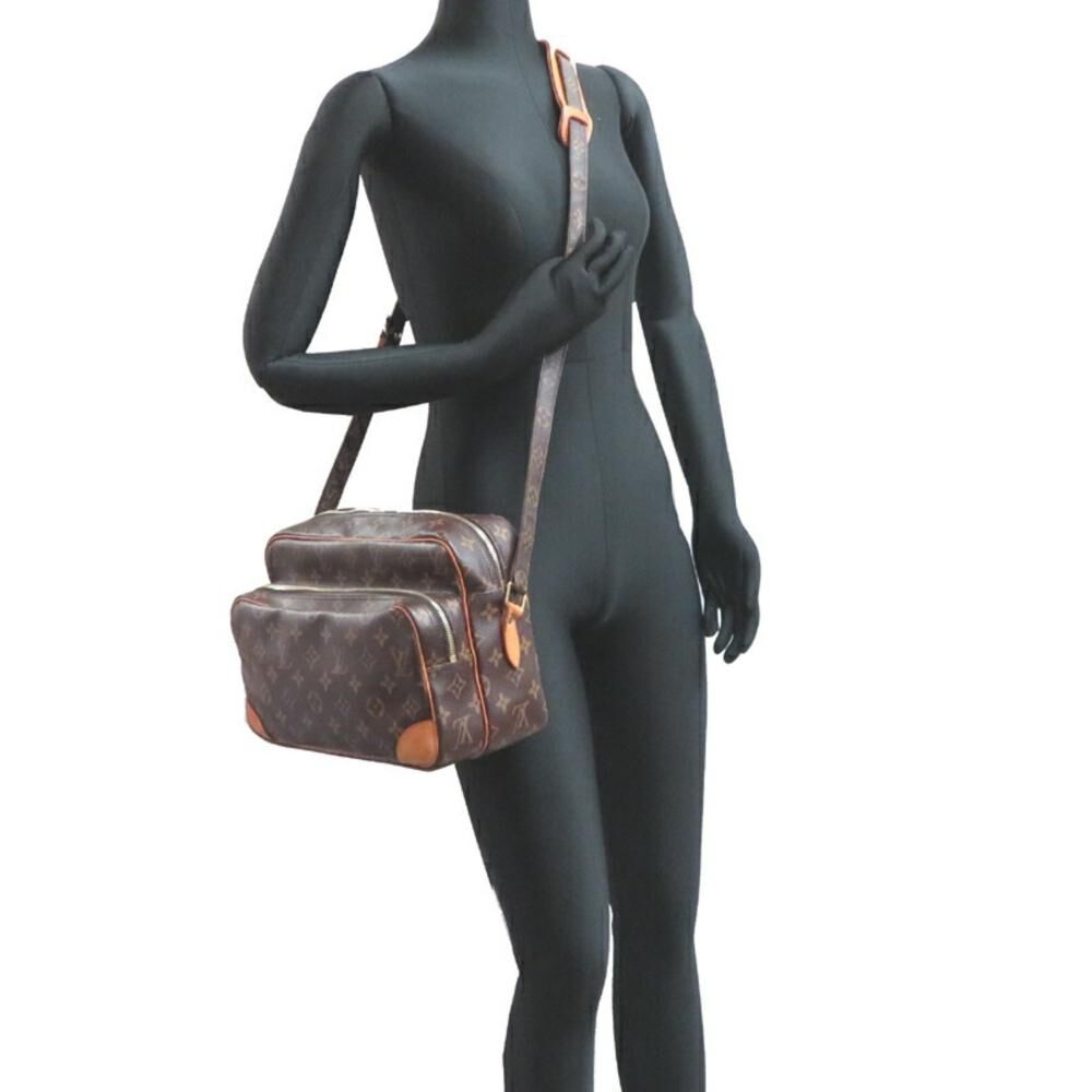 Louis Vuitton Shoulder Bags