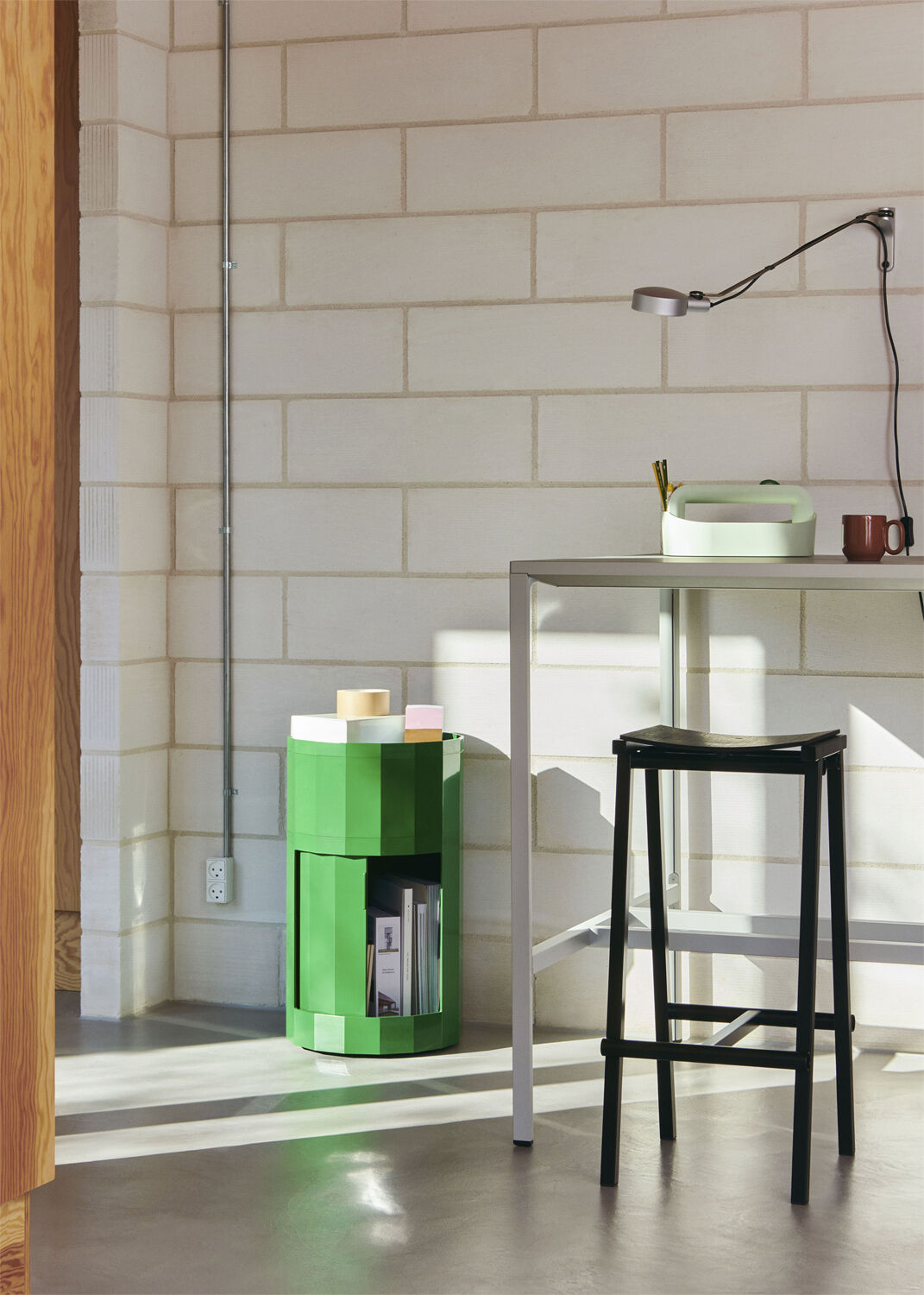 Taburete 8 Bar stool Low Black powd