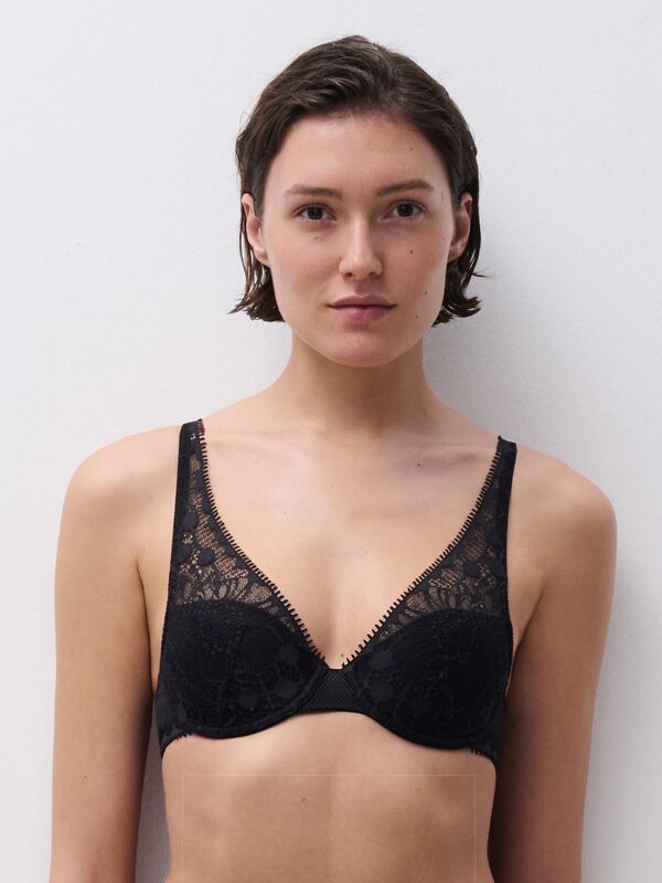 Day To Night Plunge Spacer Bra