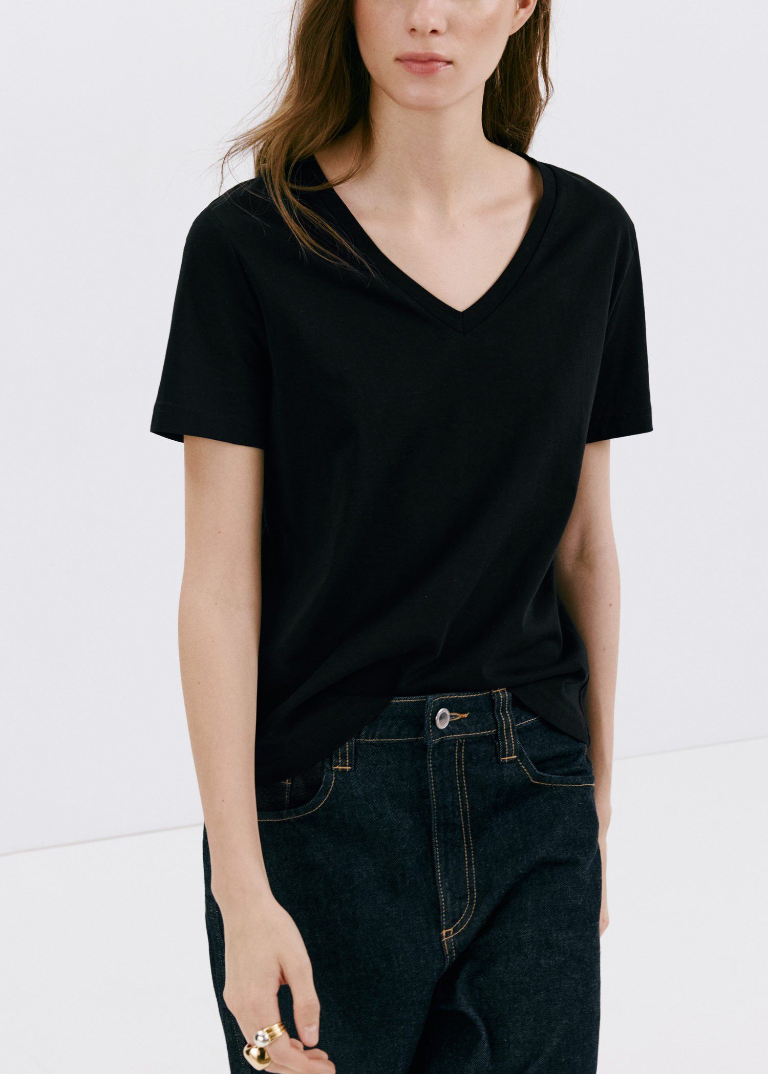 V-neck cotton T-shirt