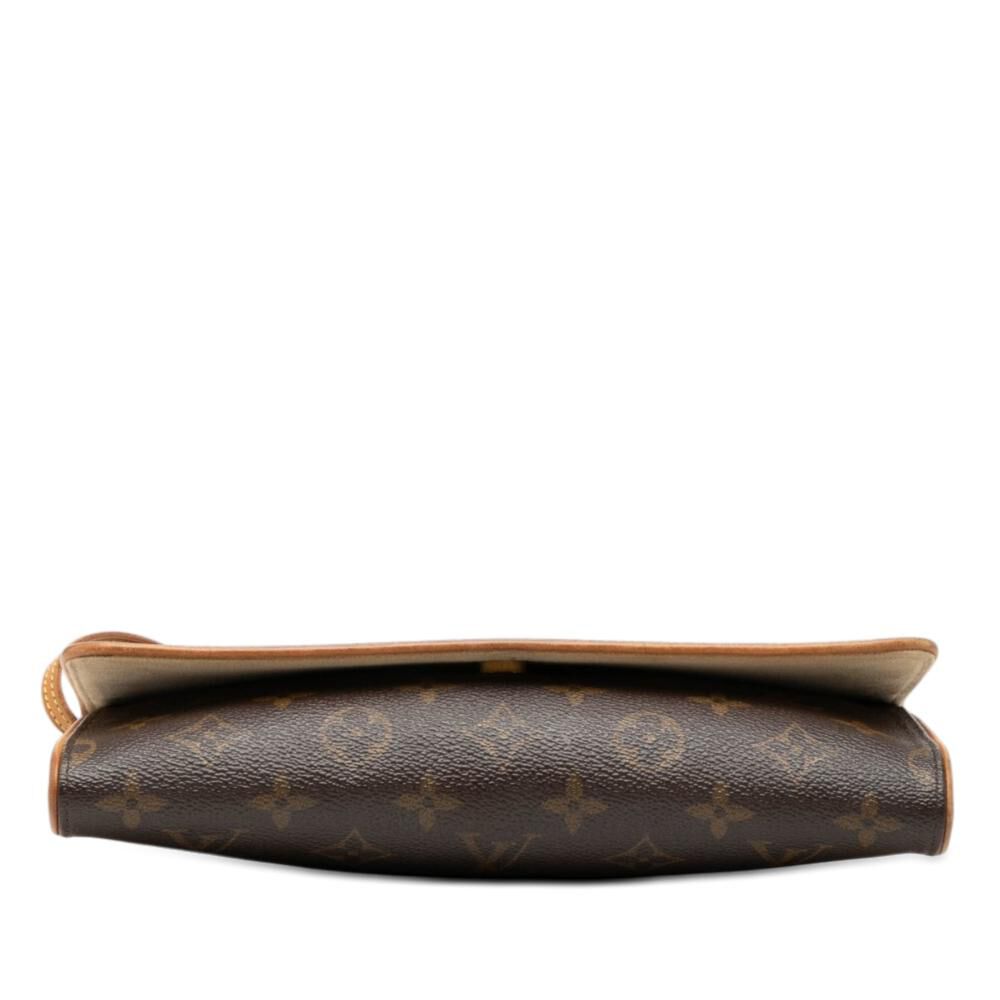 Louis Vuitton Twin Pochette