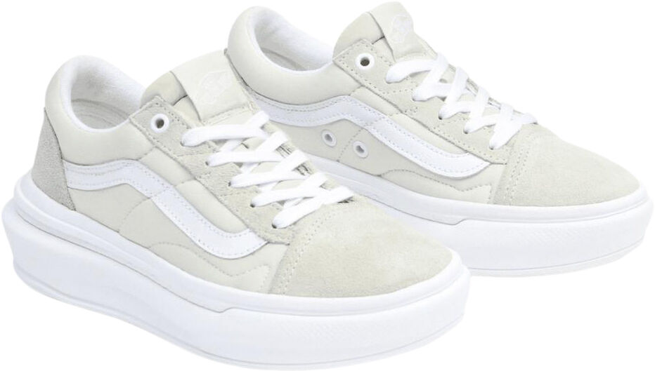 ua old skool overt cc