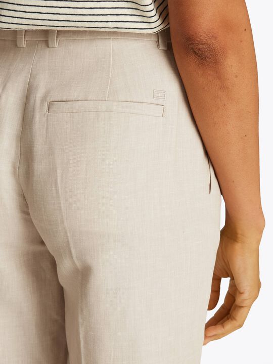 LINEN MIX PLEATED TAPERED PANTS