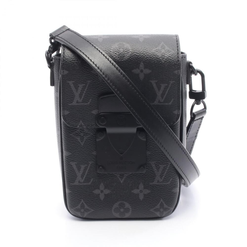 Louis Vuitton Shoulder Bags