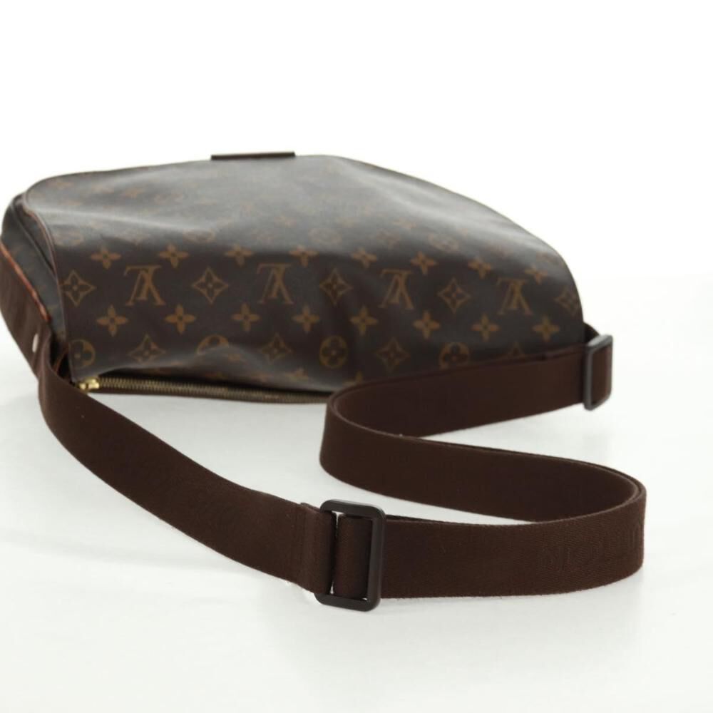 Louis Vuitton Messenger