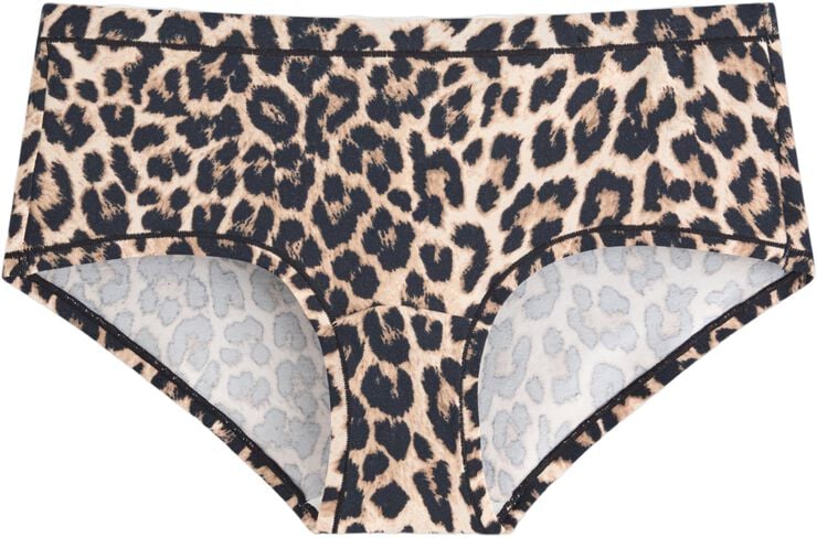 Comfortable cotton briefs with a re