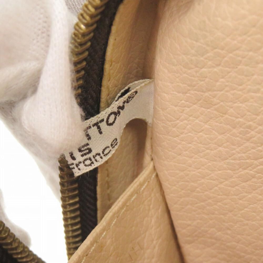 Louis Vuitton Trousse Toilette