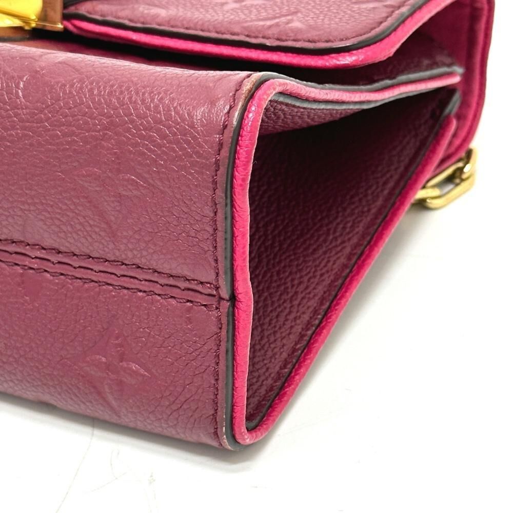 Louis Vuitton Shoulder Bags