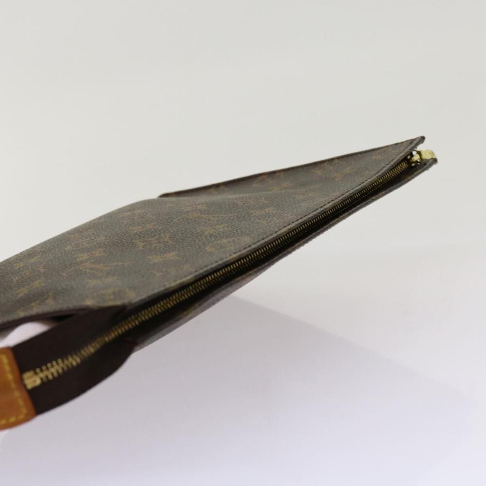 Louis Vuitton Poche Toilette