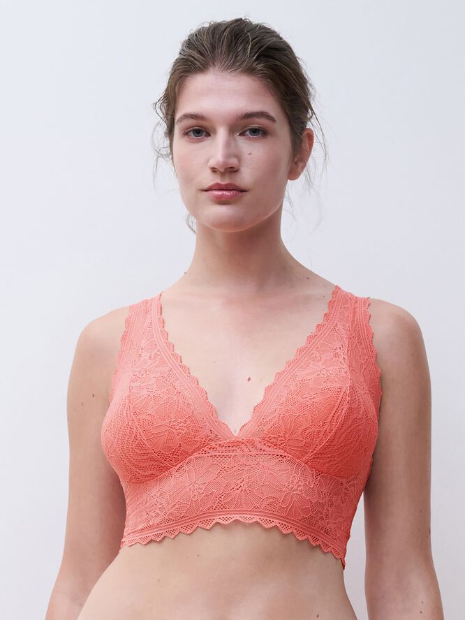 Floral Touch Wirefree foam bra