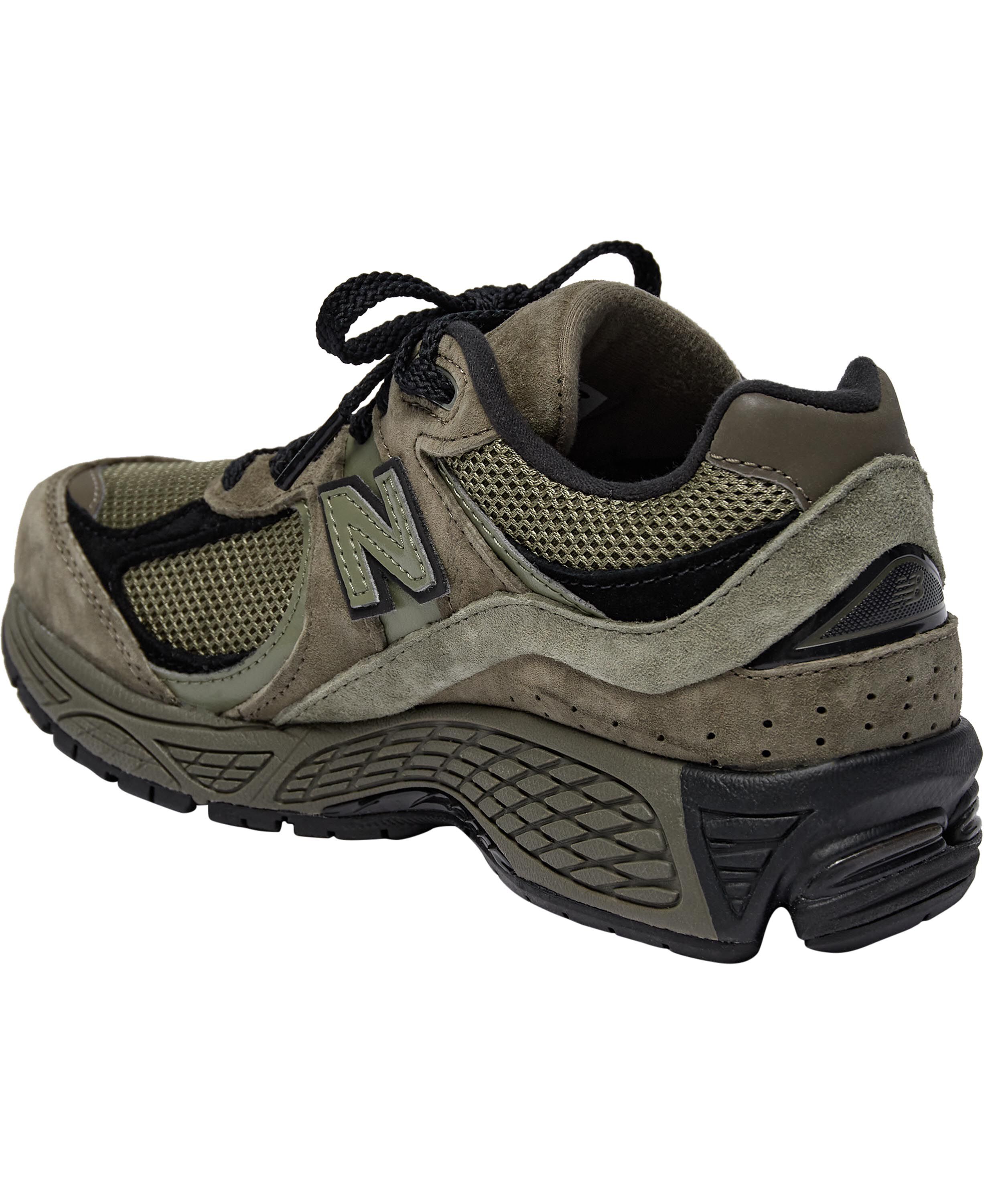 New Balance 2002R