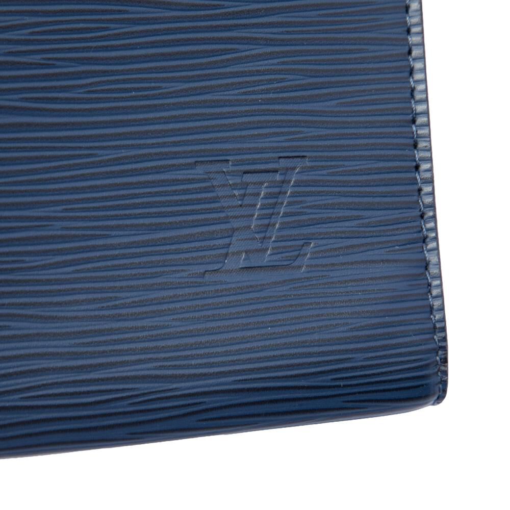 Louis Vuitton Clutch