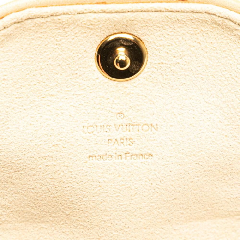 Louis Vuitton Shoulder Bags