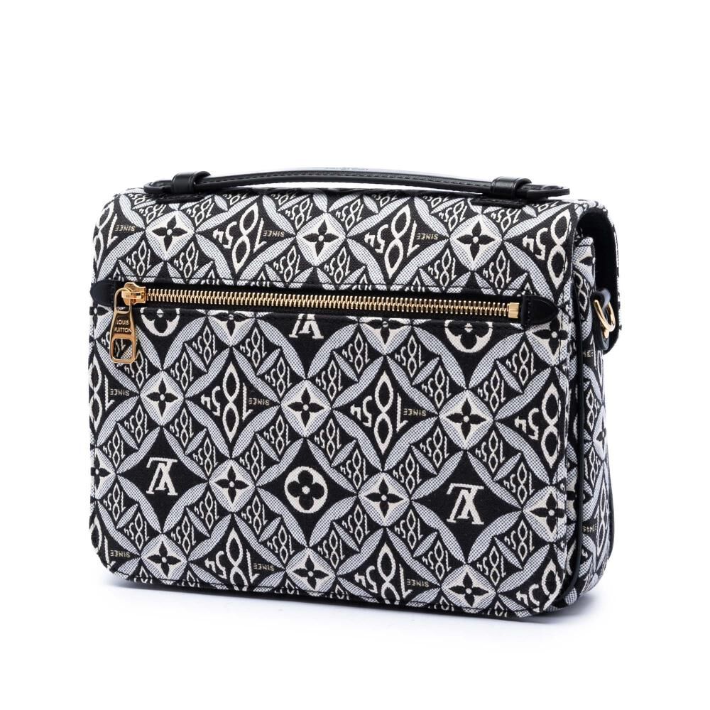 Louis Vuitton Pochette M&eacute;tis