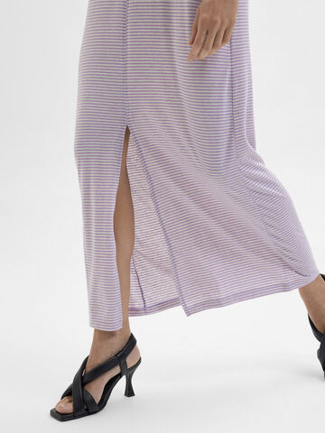 SLFIVY SL ANKLE SLIT DRESS STRIPE M fra Selected Femme | 259.95 DKK |
