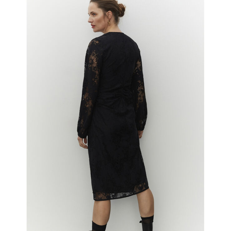 Naomi - Artistic Lace