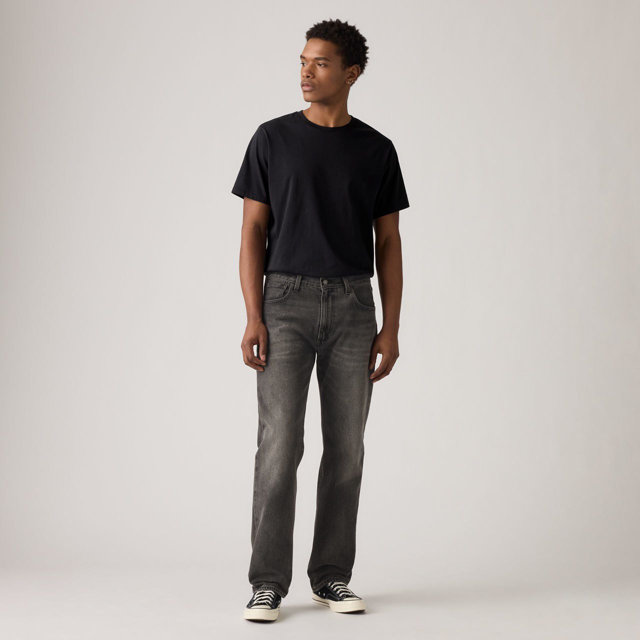 555 RELAXED STRAIGHT BACK ON T