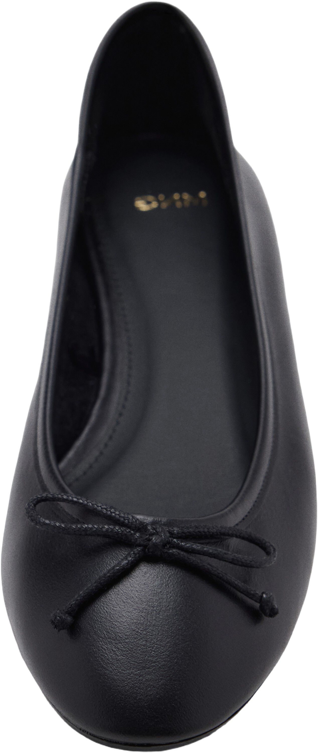 Leather ballet flats with bow