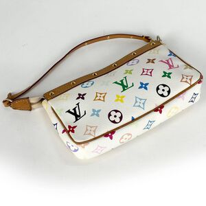 Louis Vuitton Pochette Accessoires