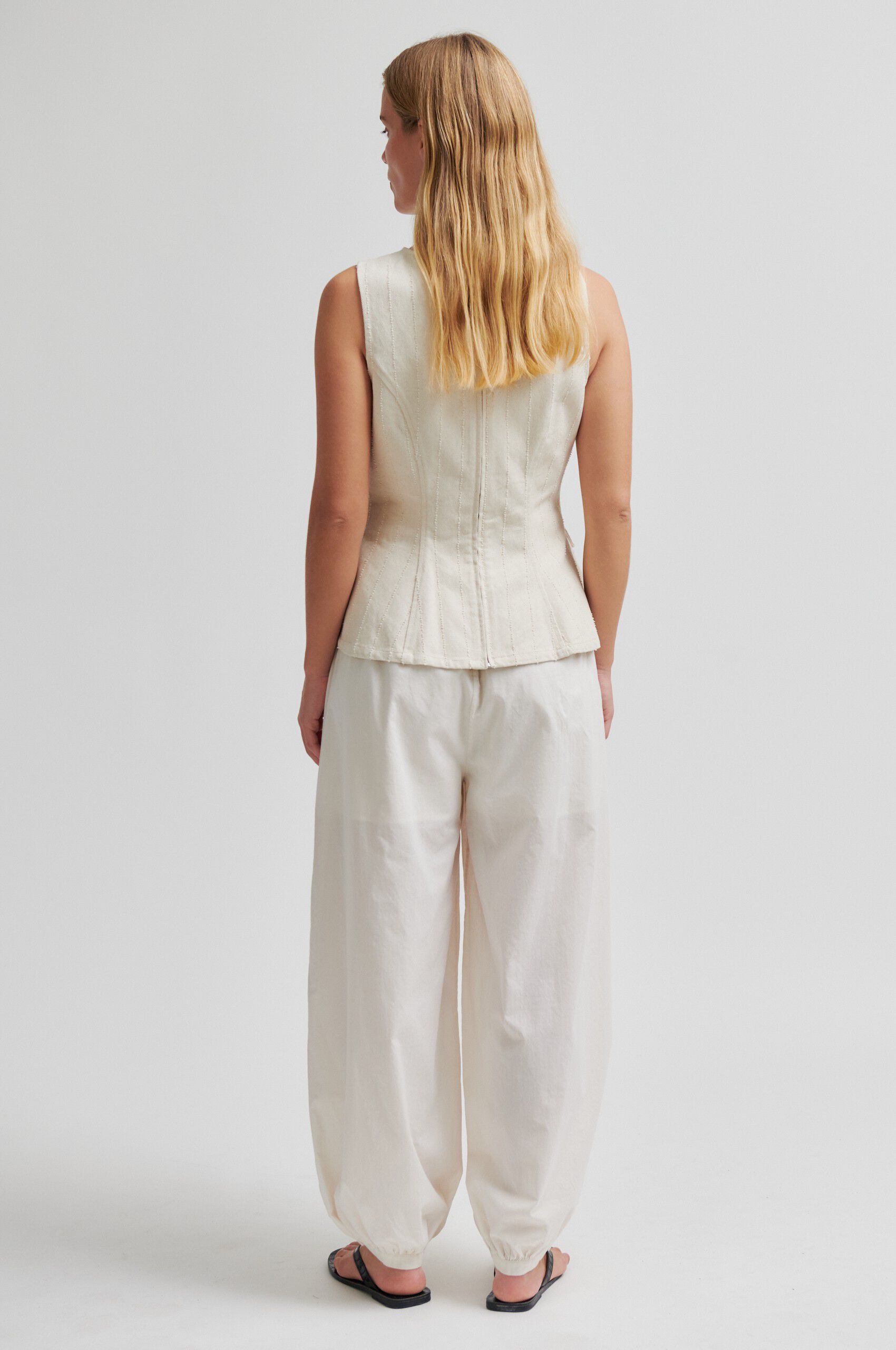 Avida Trousers