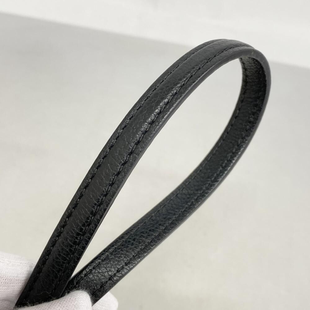 Louis Vuitton Mylockme