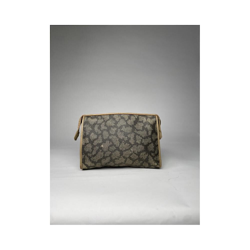 Yves Saint Laurent Clutch