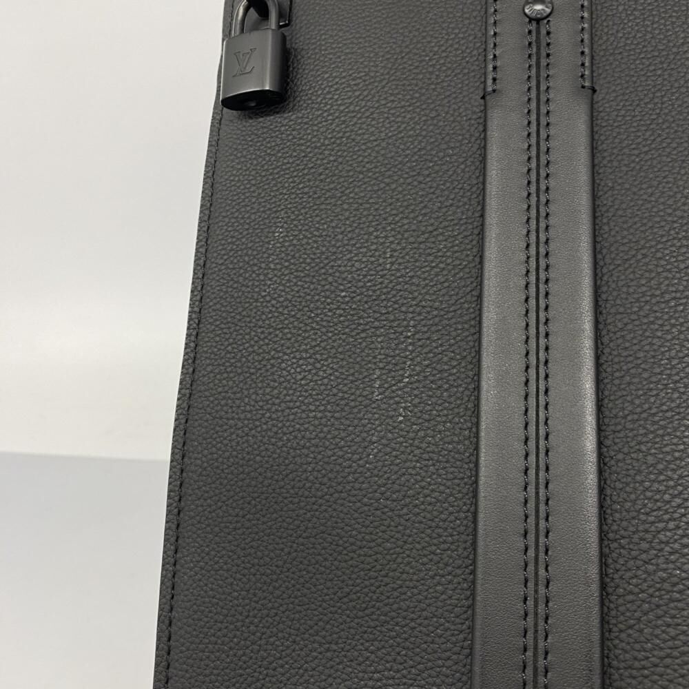 Louis Vuitton Tote
