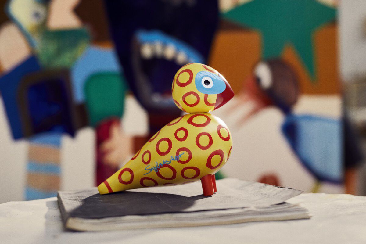 Sangfugl x Leif Sylvester 2025 H15. 5 cm blue eyes