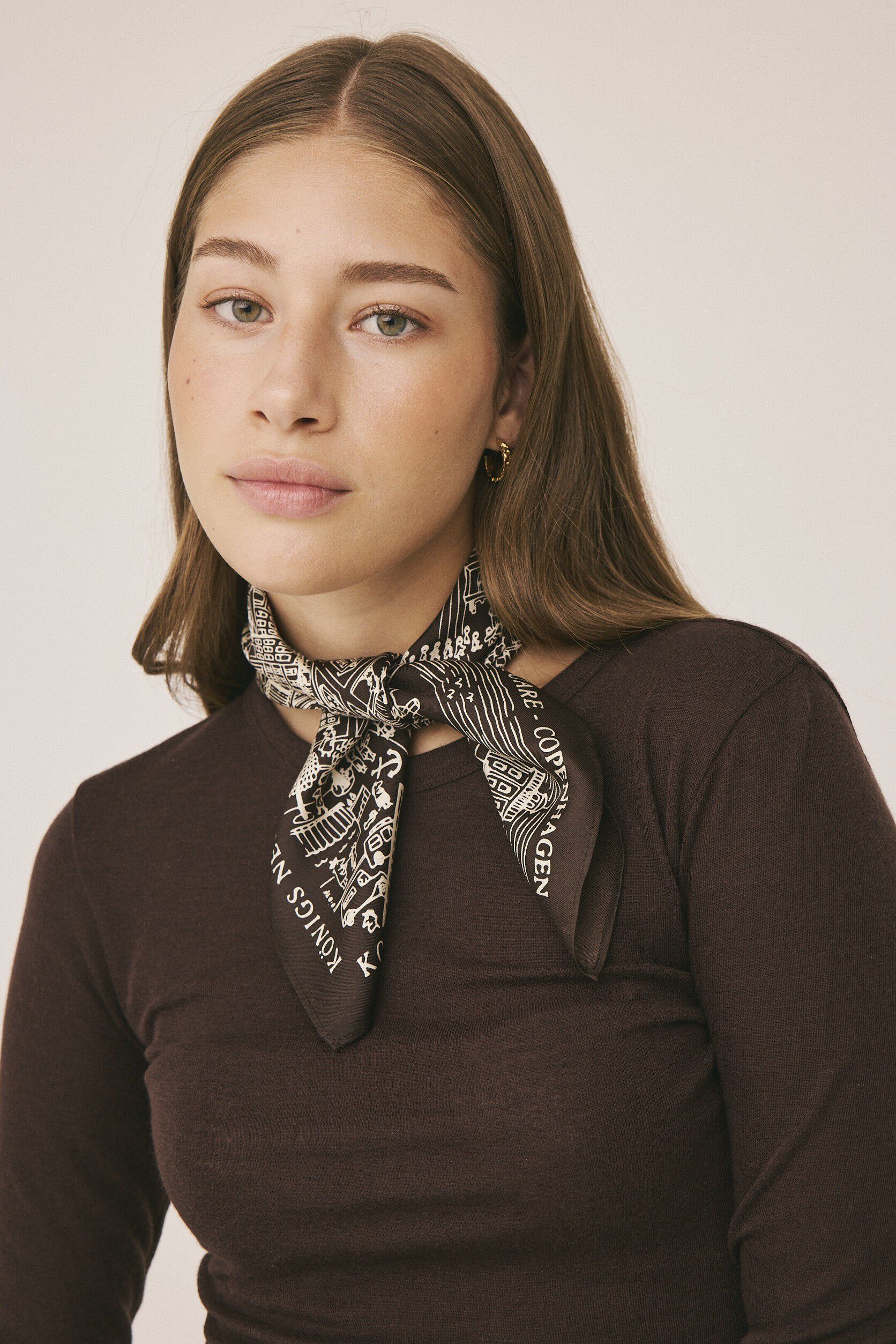 Magasin Iconic Scarf 53x53cm