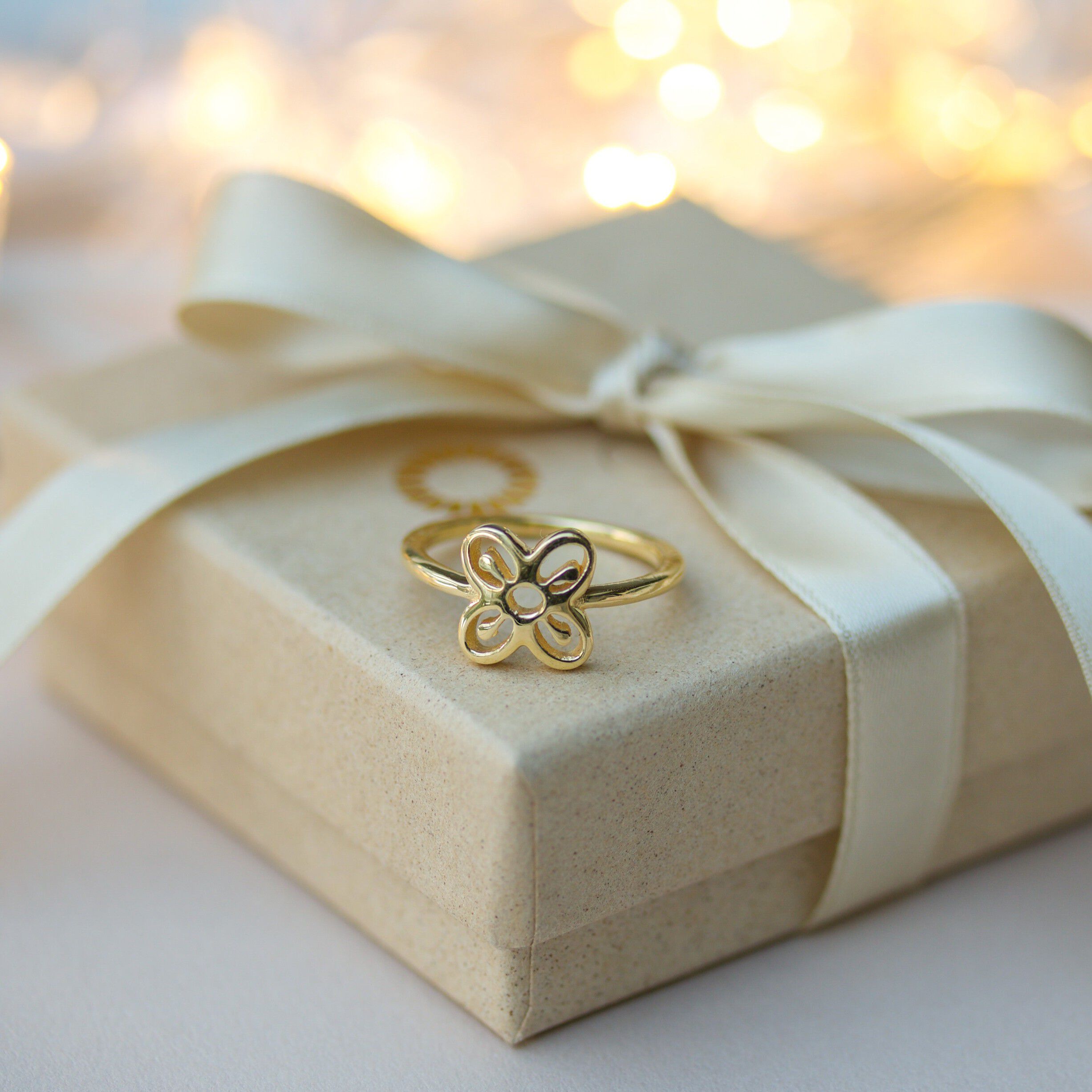 Bese Saka ring Sterling Silver