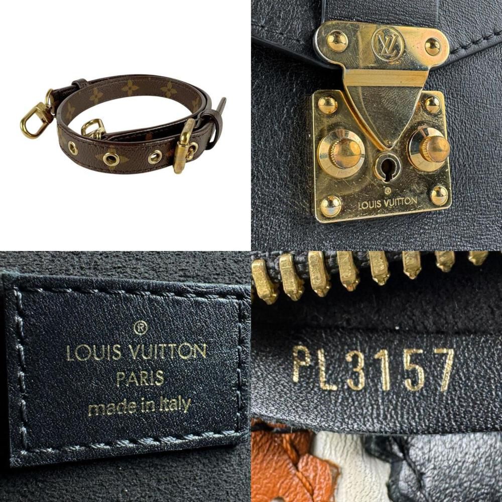 Louis Vuitton Shoulder Bags