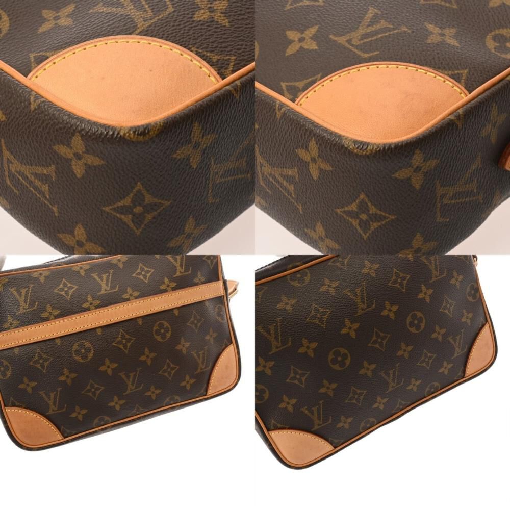 Louis Vuitton Shoulder Bags