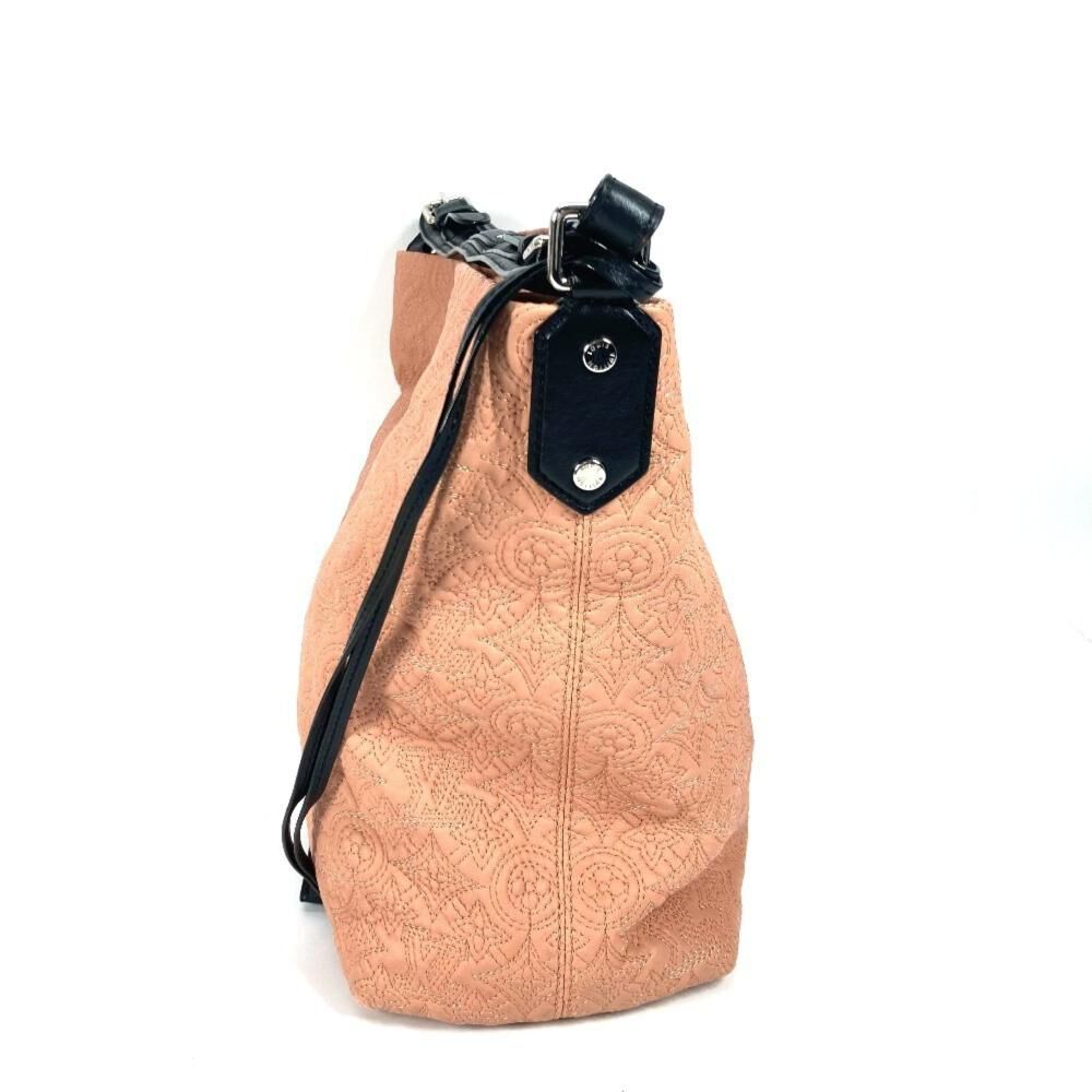 Louis Vuitton Tote