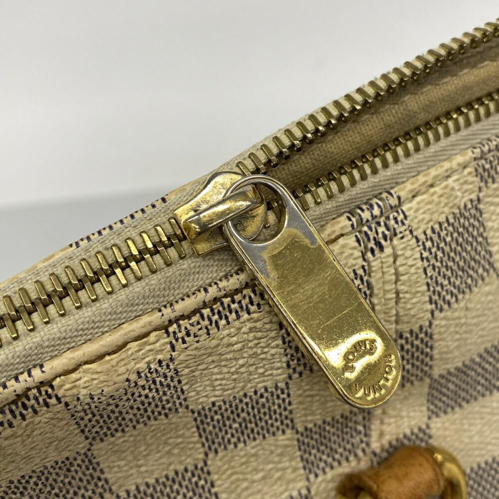 Louis Vuitton Totally