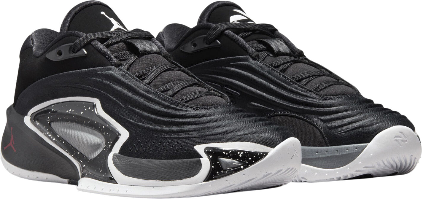 Jordan Luka 3 Sneakers