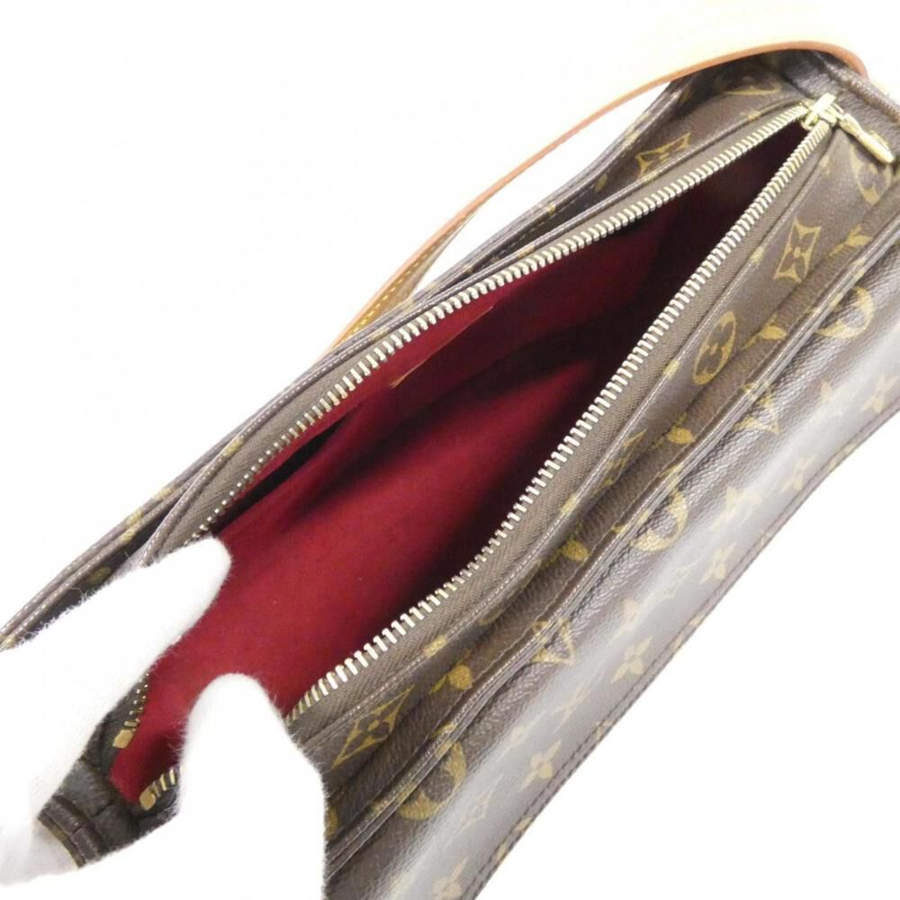 Louis Vuitton Shoulder Bags