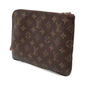 Louis Vuitton Clutch