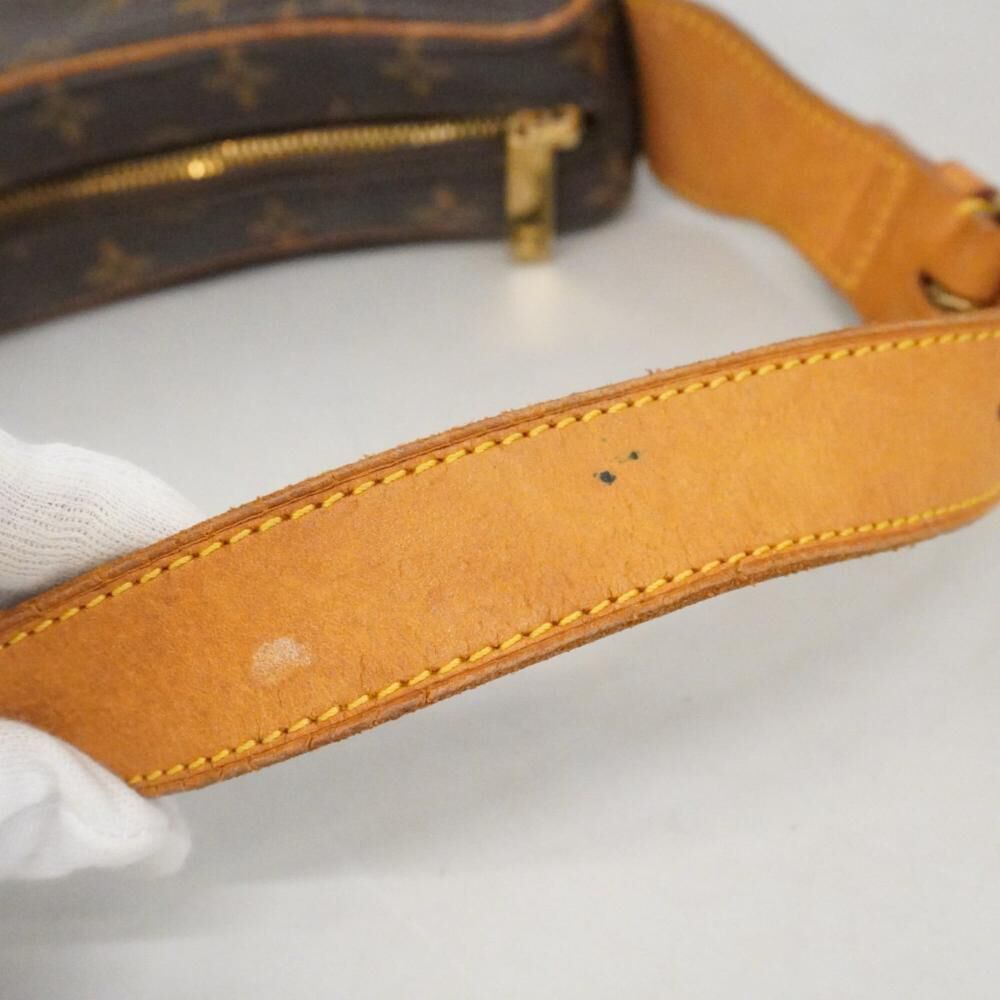 Louis Vuitton Croissant