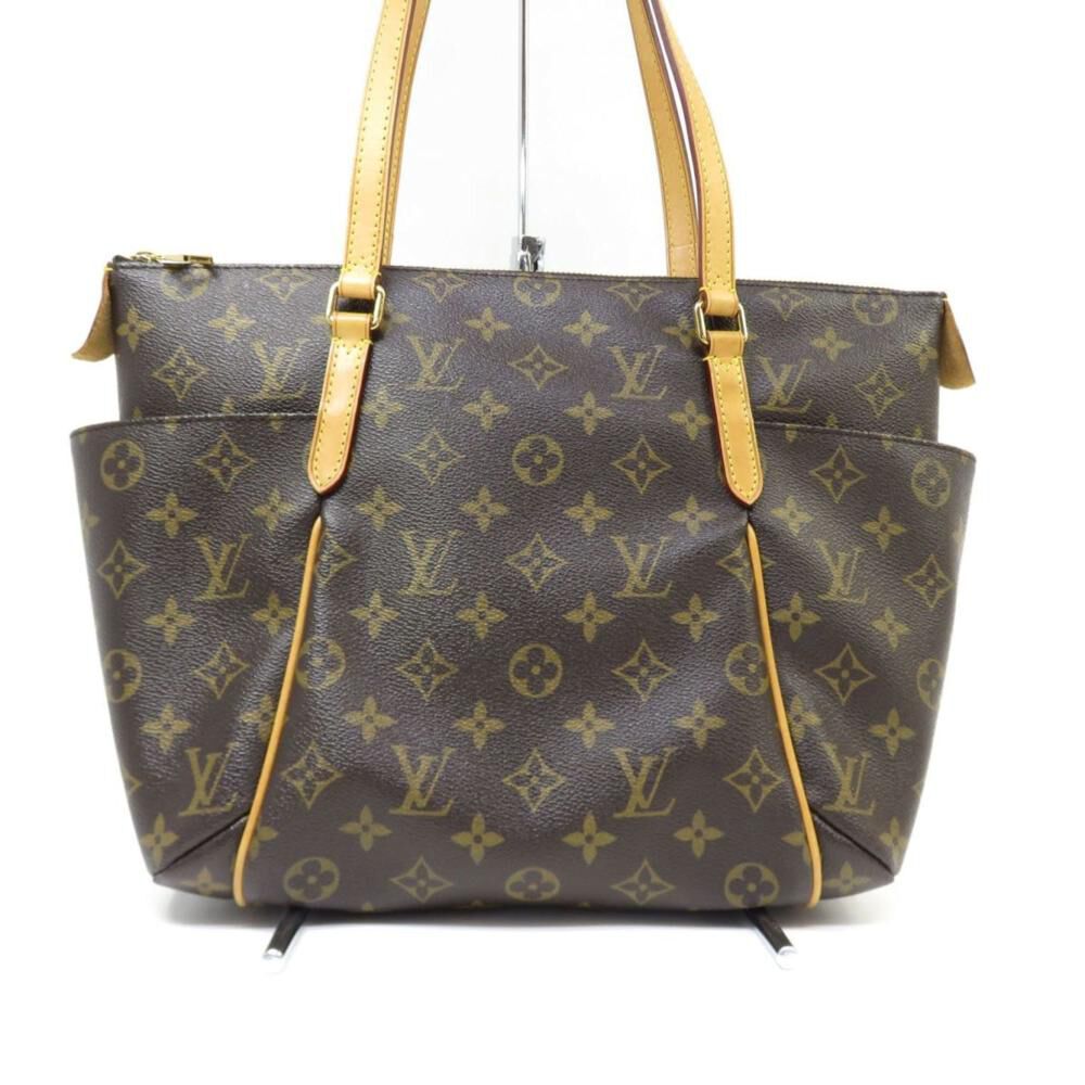 Louis Vuitton Totally