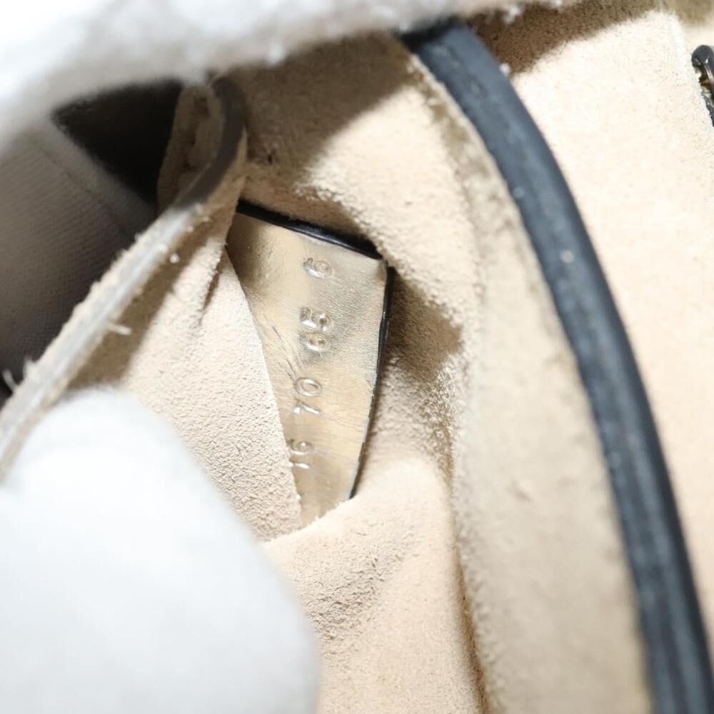 Chlo&eacute; Shoulder Bag