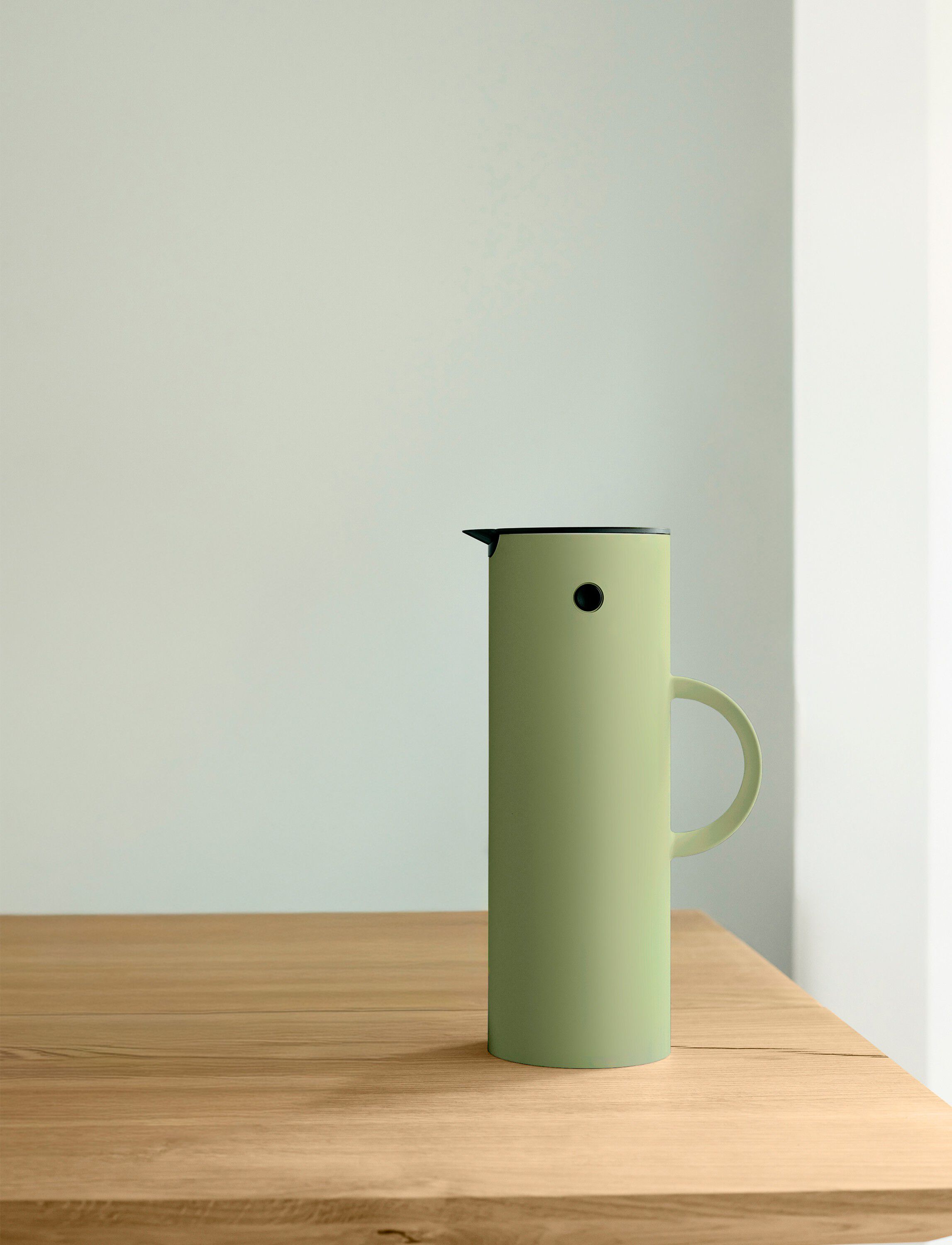 EM77 termokande 1 l. soft fern green