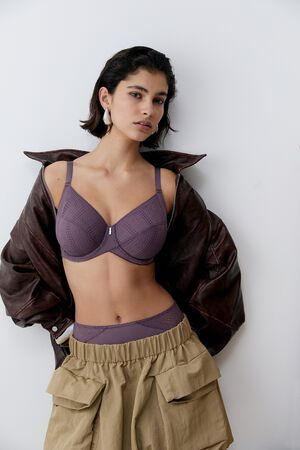 Easy Support Very covering underwired bra