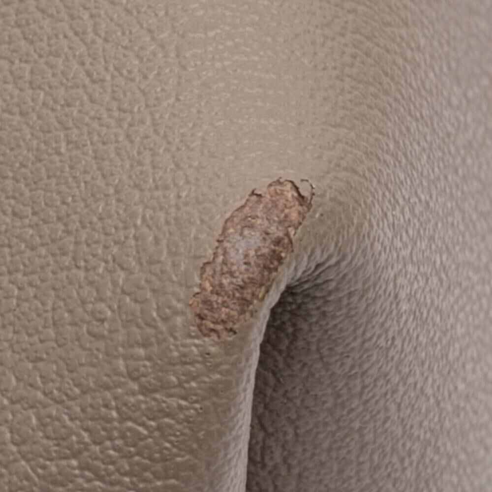 Yves Saint Laurent Tote