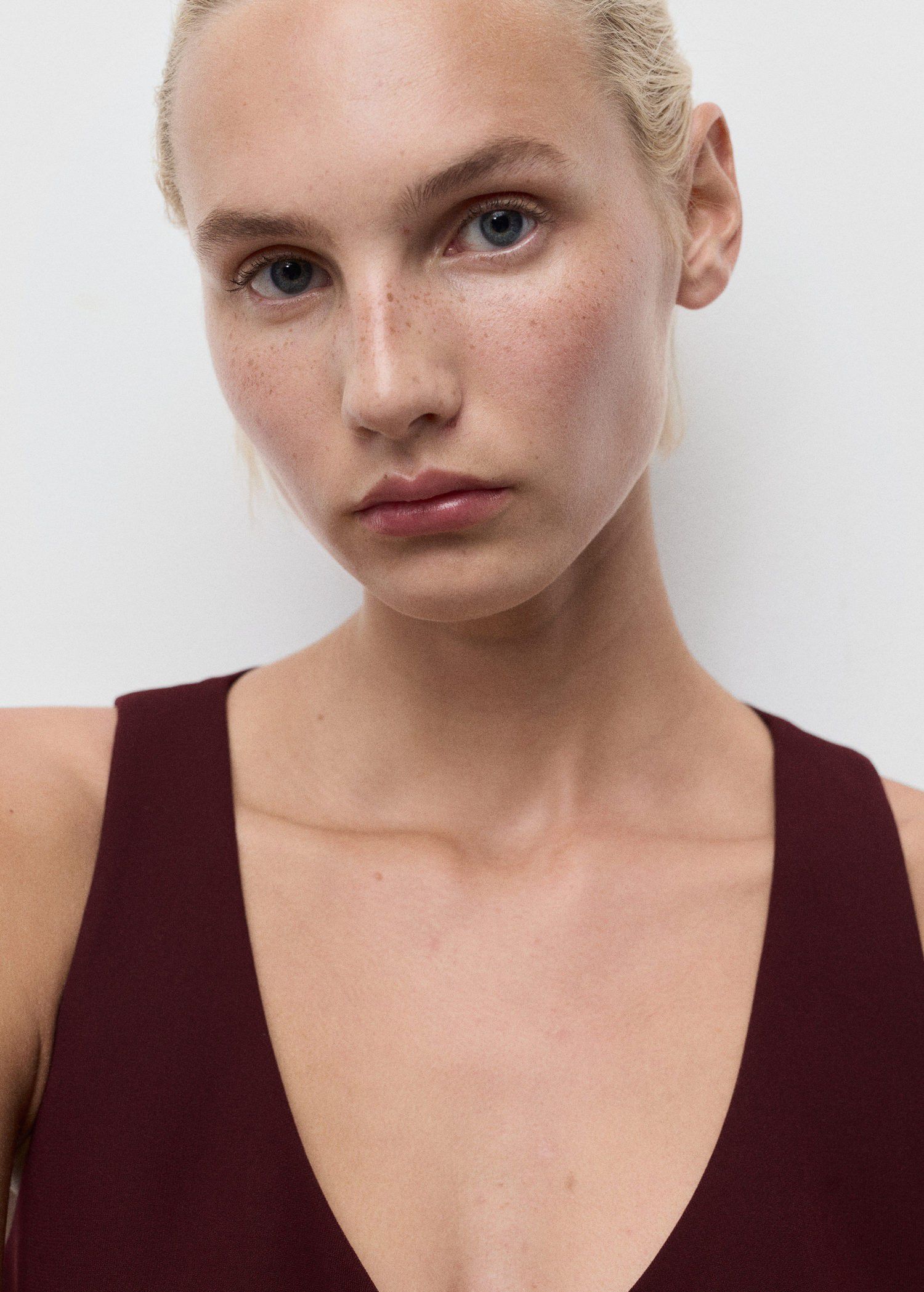 WAISTCOAT. -- IGUANA